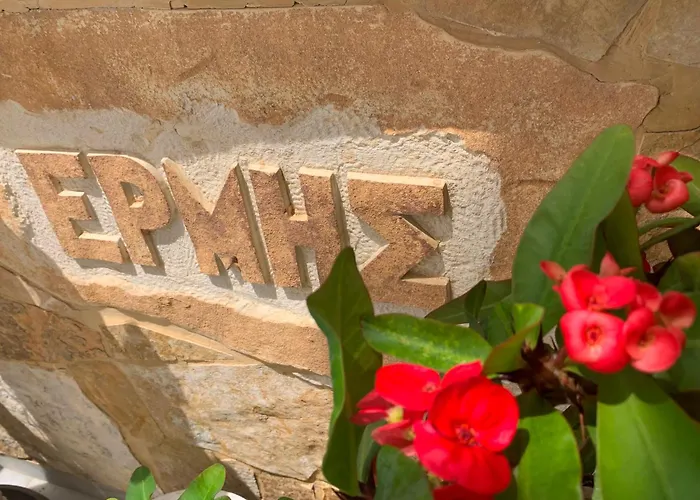Ermis Suites